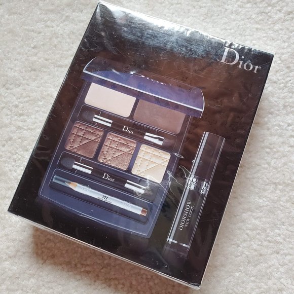 Dior Celebration Collection Eyes Palette - Picture 2 of 2
